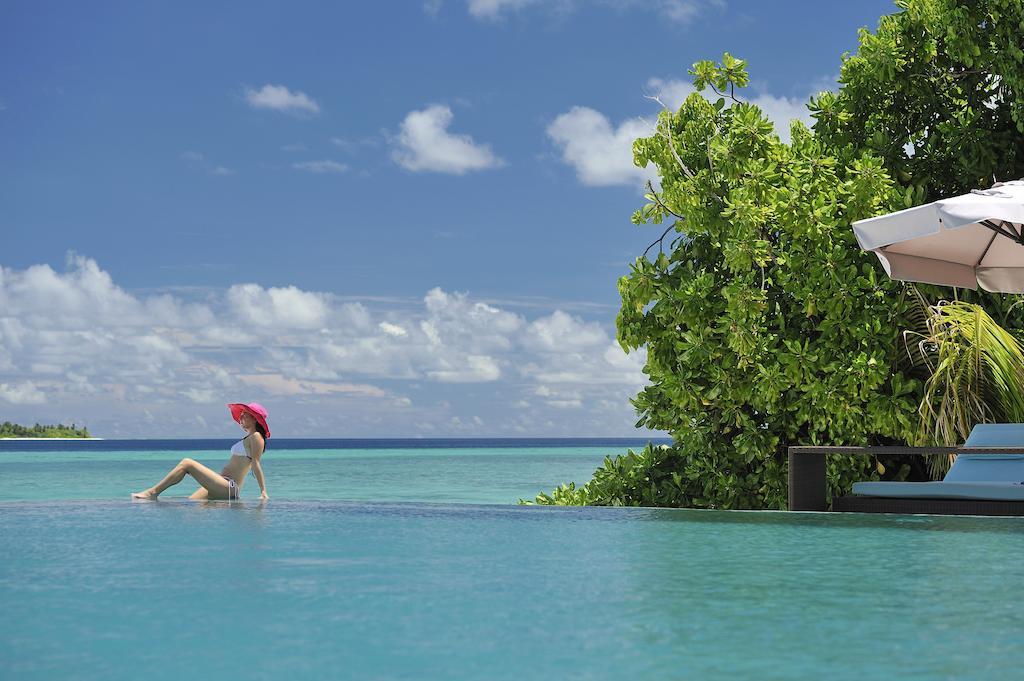 Hotel Ayada Maldives Vaadhoo  Esterno foto