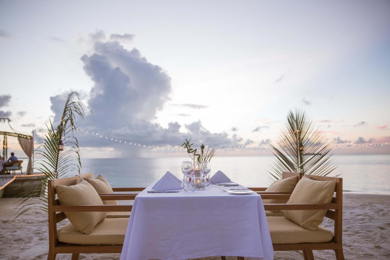 Hotel Ayada Maldives Vaadhoo  Esterno foto